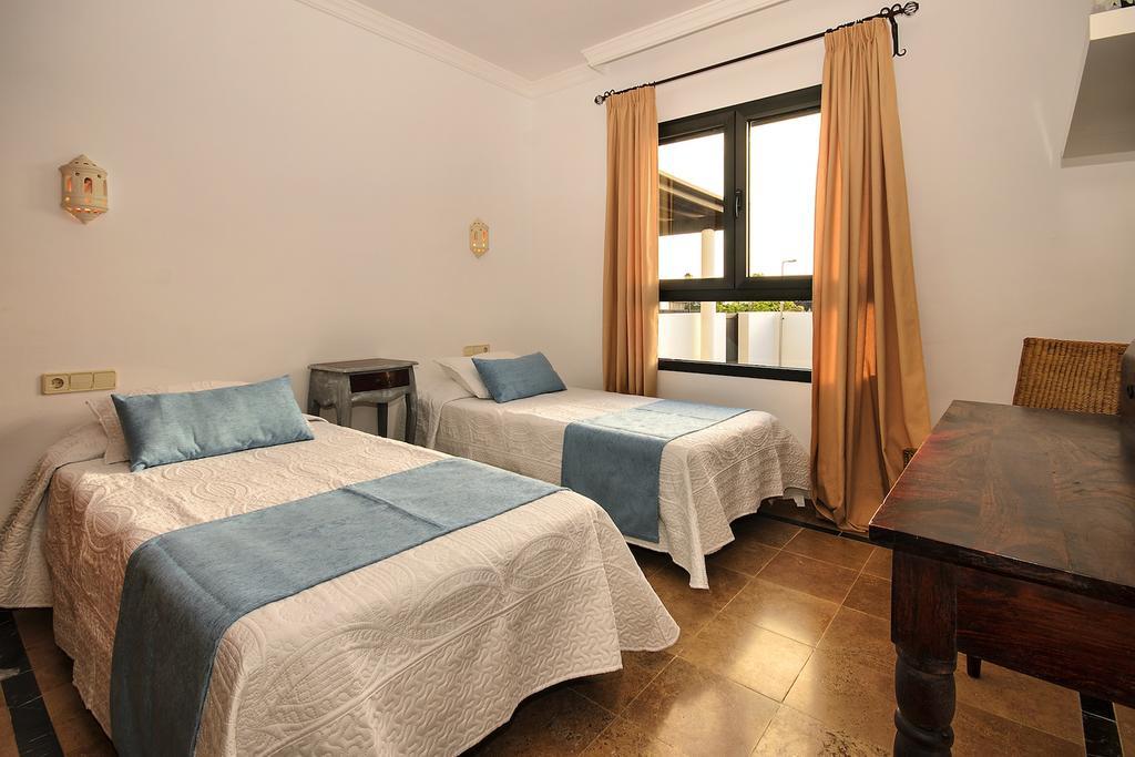 Ferienhaus mit eigenem Pool