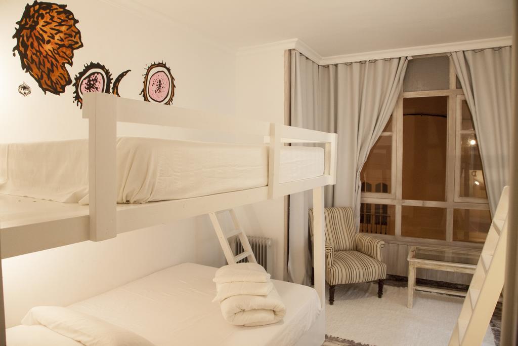 Habitación Familiar con baño privado
