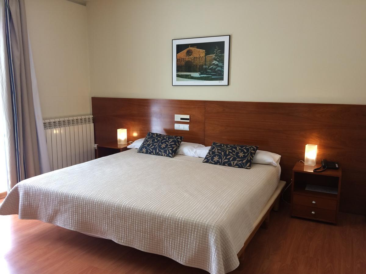 Premium King Room