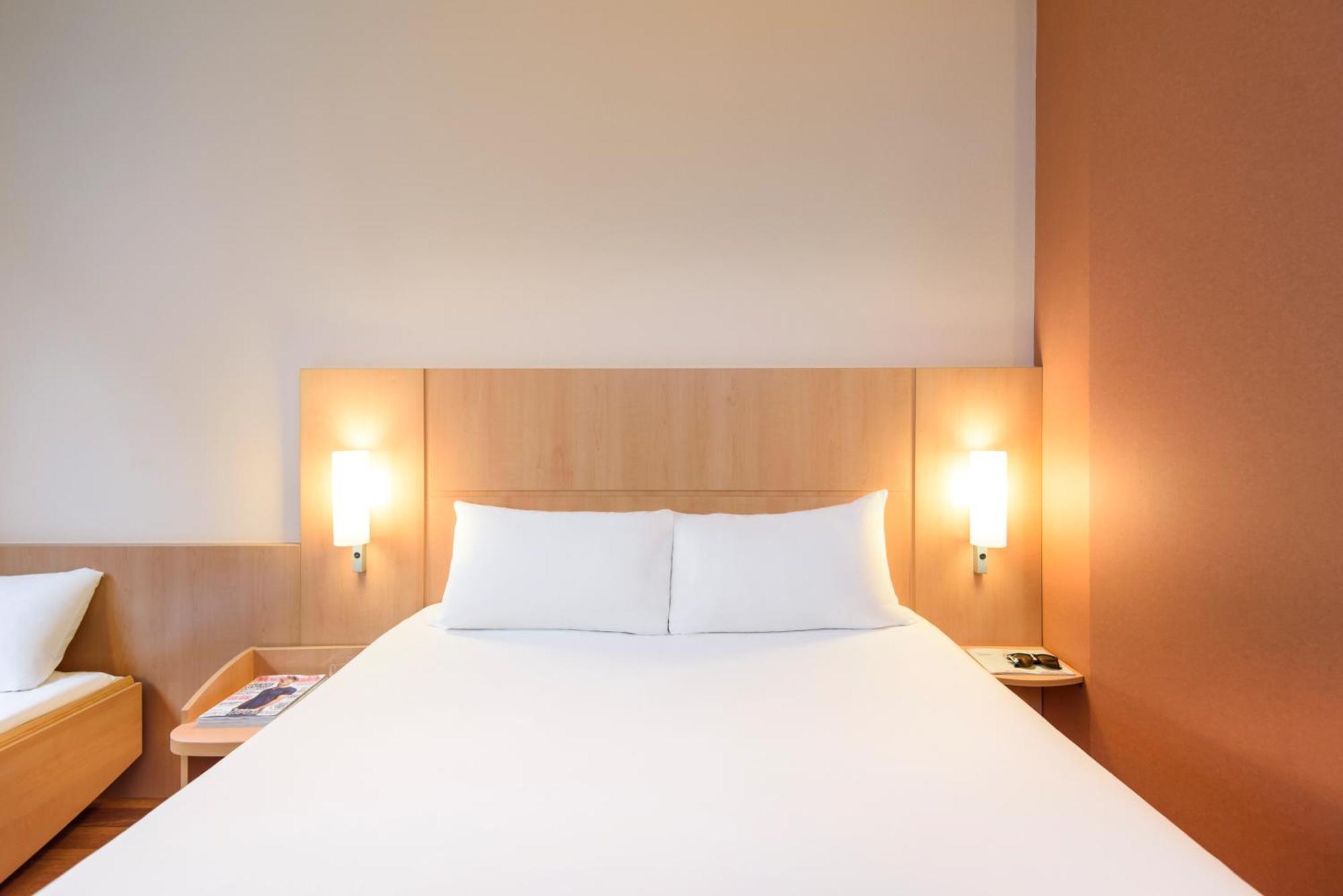 Habitación Doble Estándar con cama supletoria