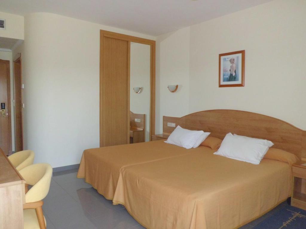 Triple Room,62014033:JPEG