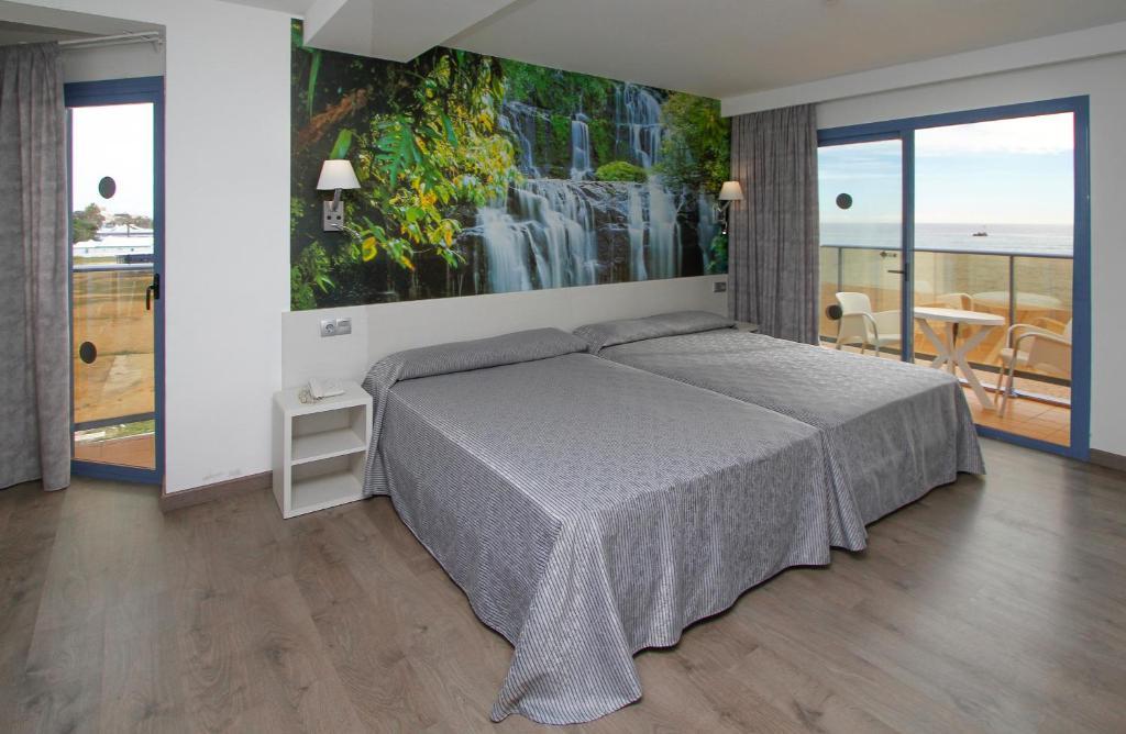 Vierbettzimmer mit Meerblick
