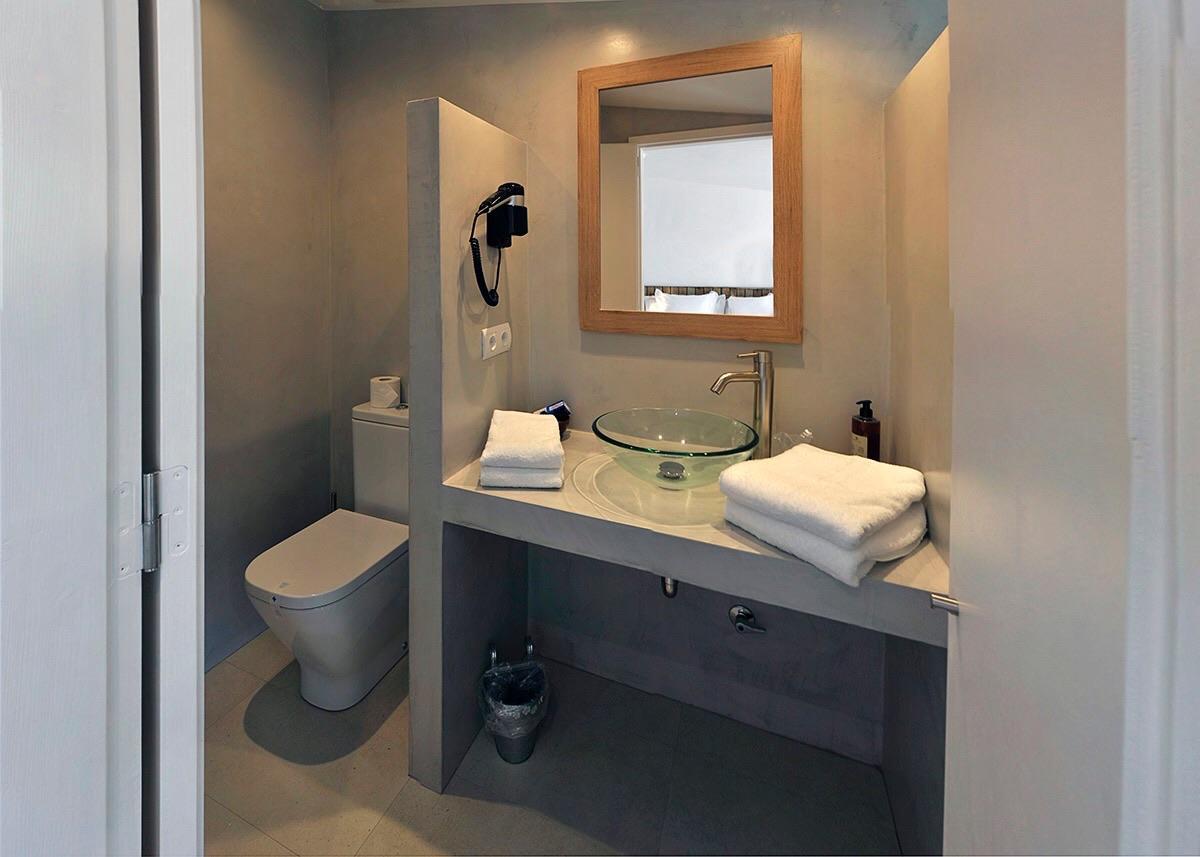 Small Double Room with City and Sea Views