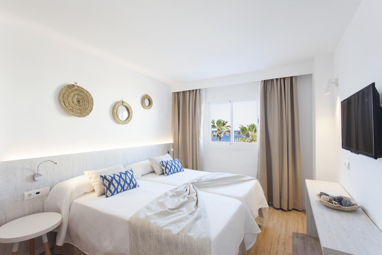 Apartamento con vistas a la calle y vistas laterales al mar