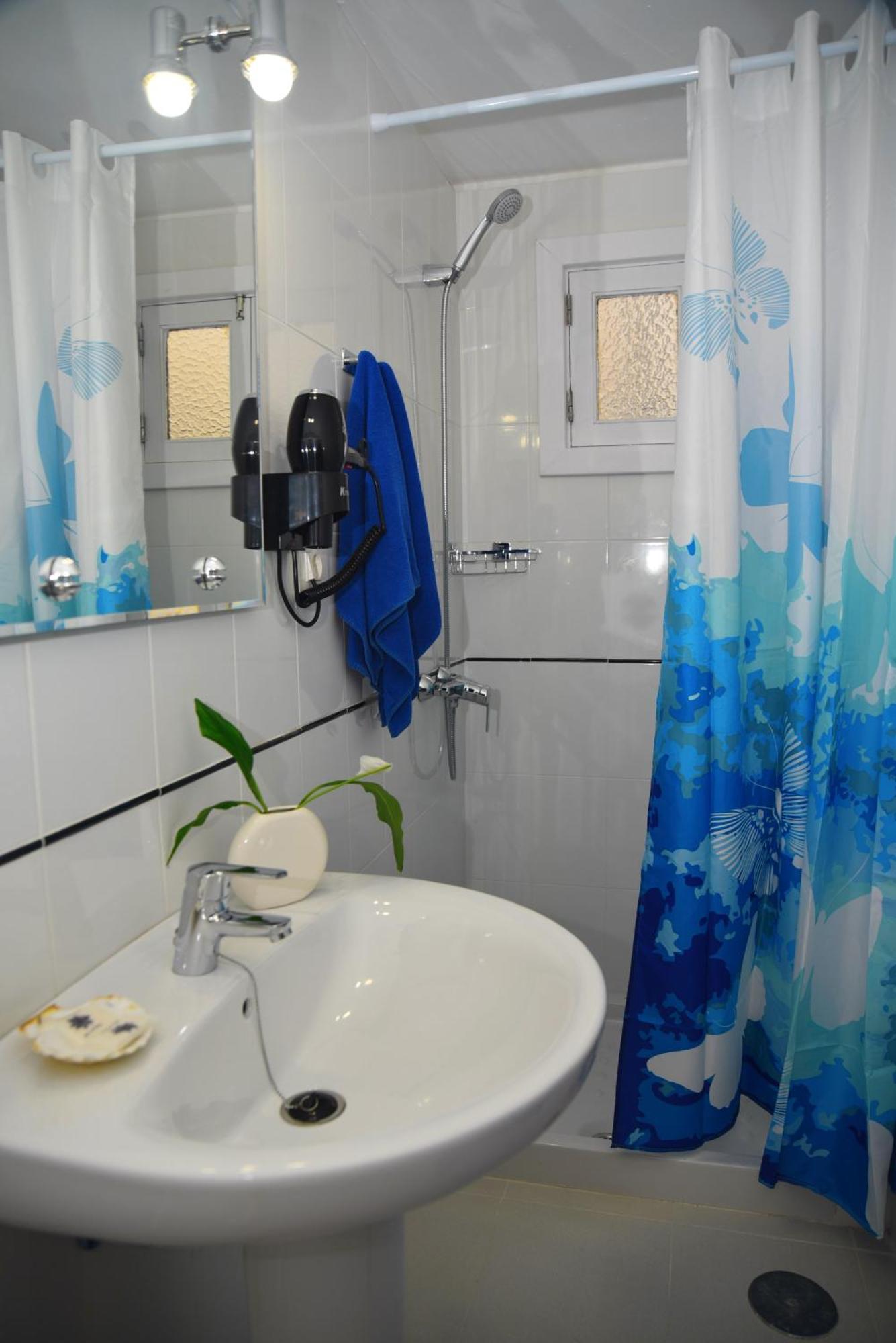Habitación Doble con baño privado - 1 o 2 camas