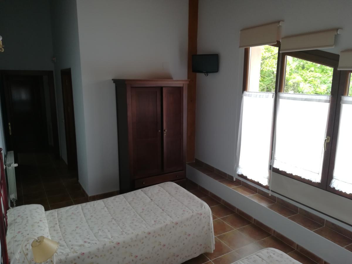 Habitación Doble con baño privado - 2 camas
