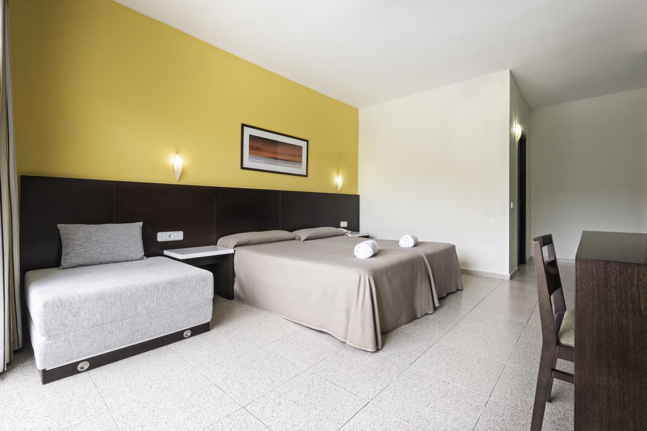 Twin Room Mar Amantis II