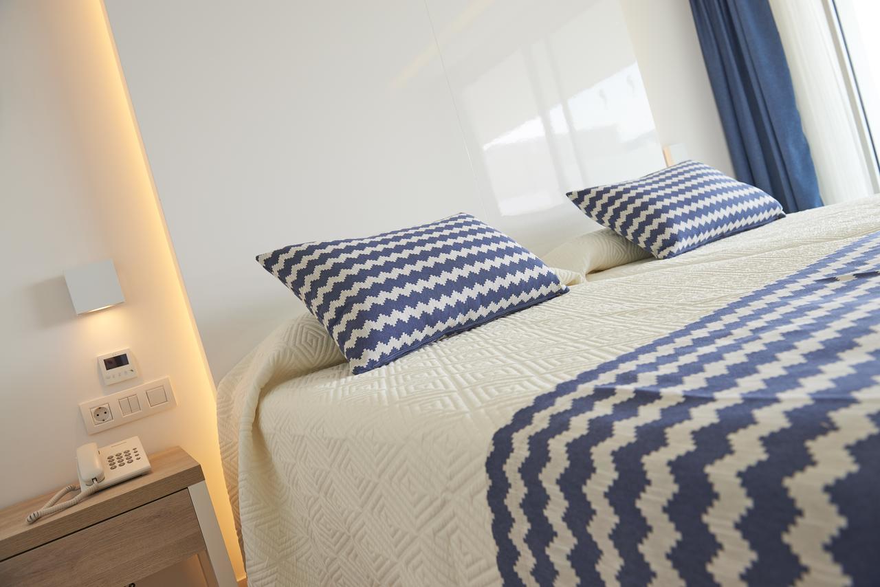 Doppelzimmer mit Poolblick
