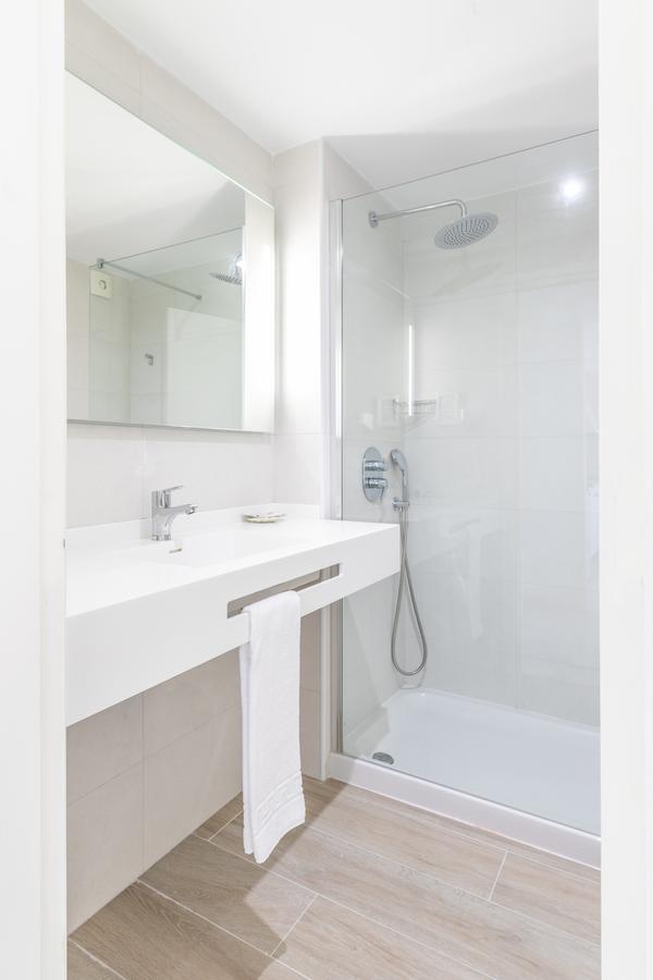 Apartamento de 1 dormitorio con vistas al mar