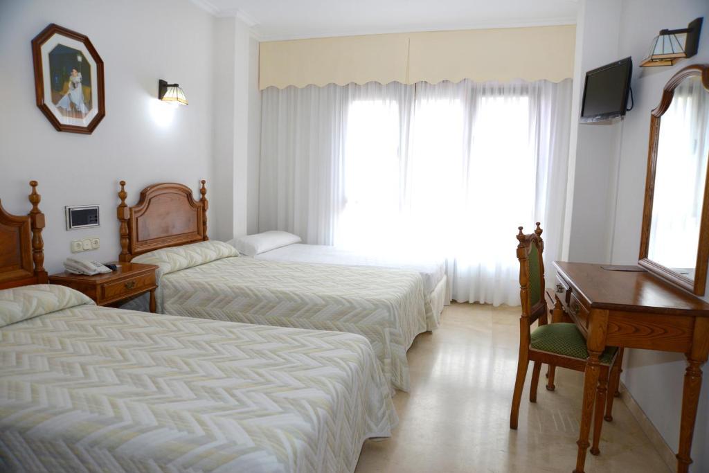 Habitación Triple (3 adultos)