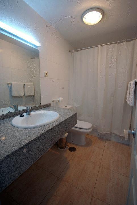 Apartamento de 1 dormitorio con vistas a la piscina