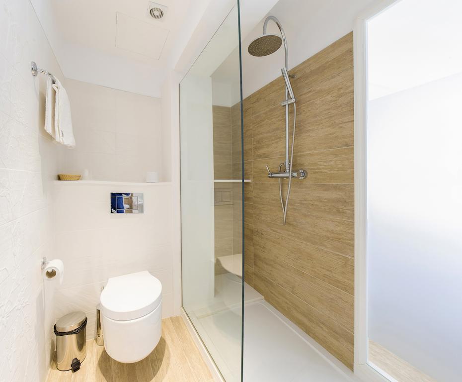 Premium Twin Room with Terrace
