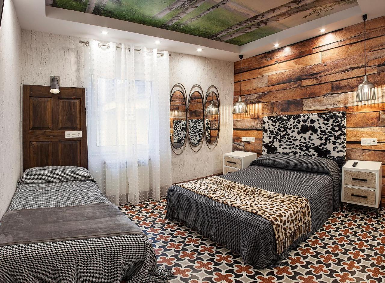 Habitación Doble Deluxe (2 adultos + 1 niño)