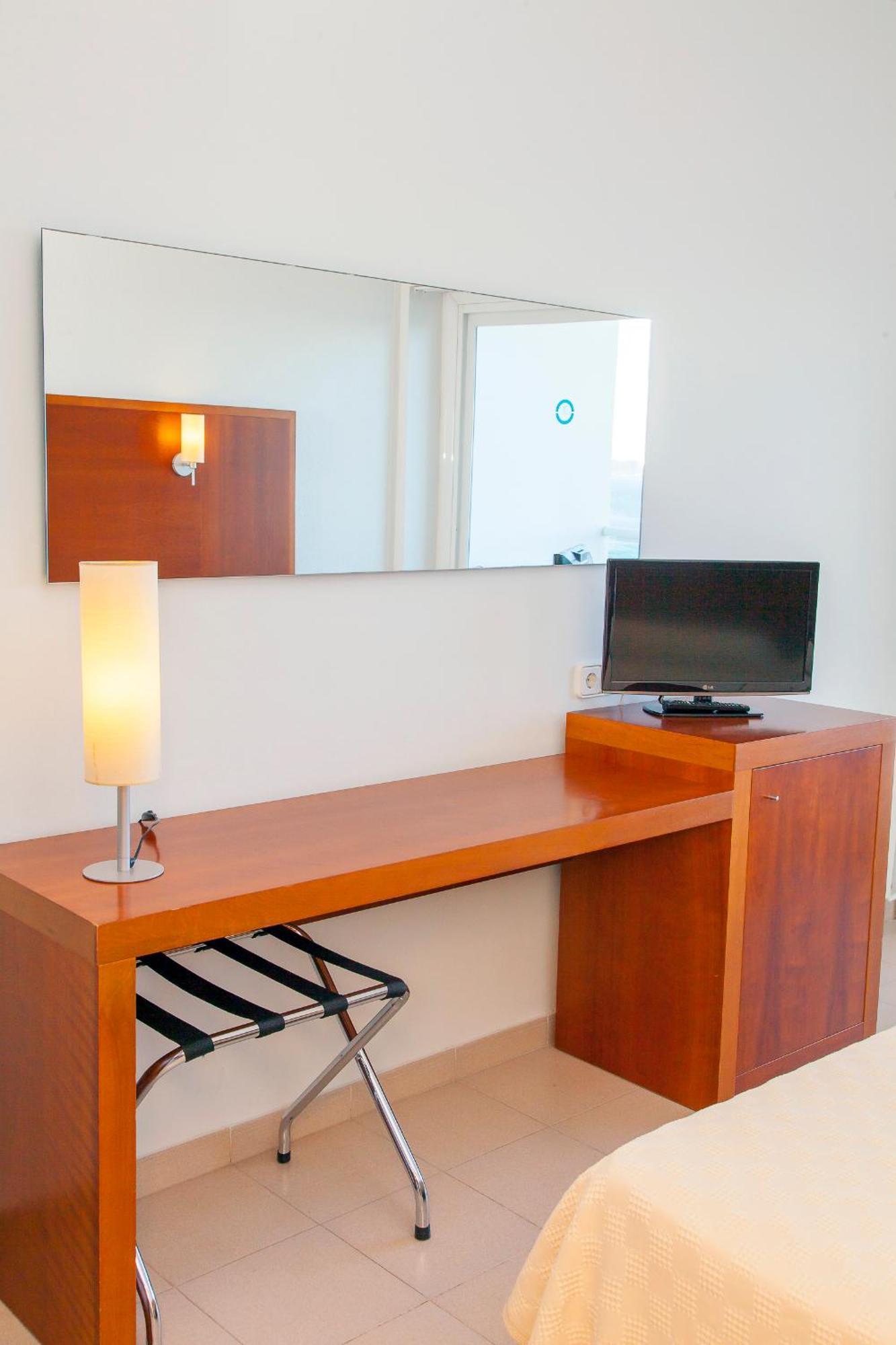 Superior Twin Room with Sea View