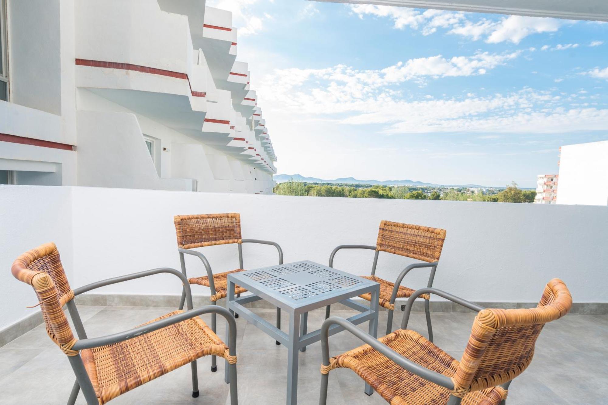 Superior Two-Bedroom Apartment