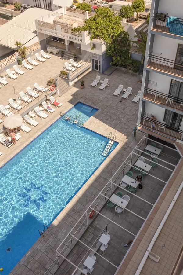 Superior Double or Twin Room with Pool View