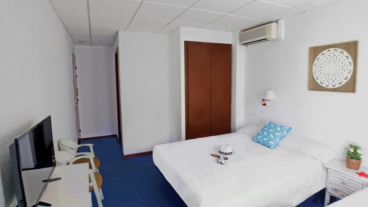 Habitación Triple con terraza