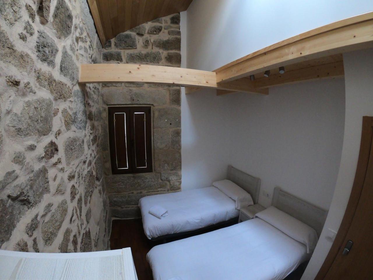 Habitación Doble con baño privado - 2 camas