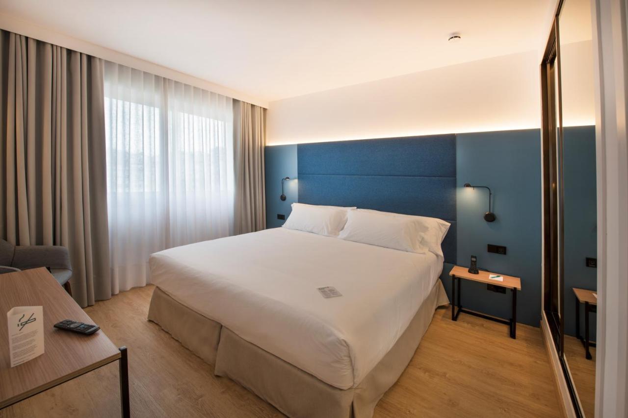 Superior Room (2 Adults)