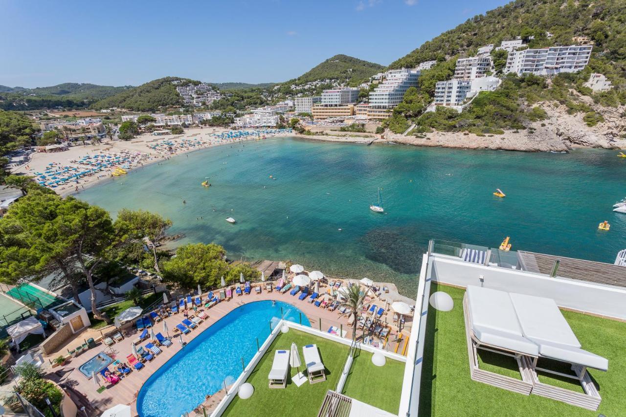 Superior Deluxe Double Room with Panoramic Sea View
