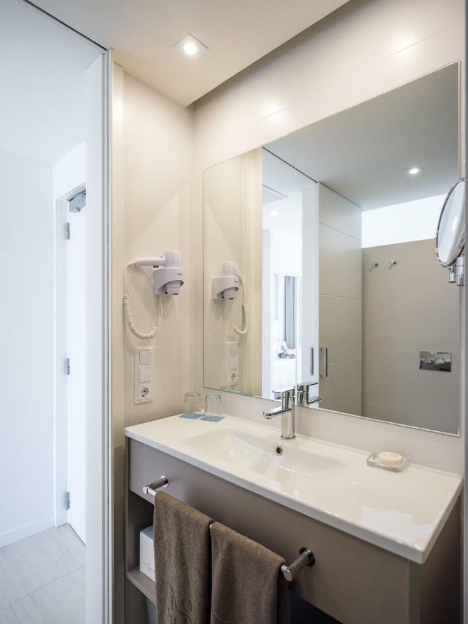 Twin Room with Sea View
