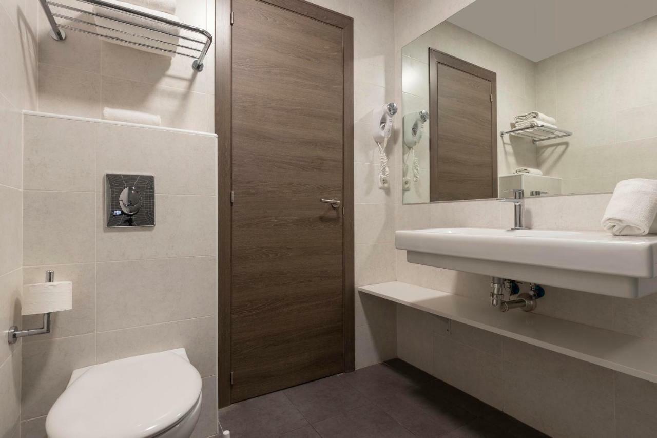 Standard Room with Side Sea View