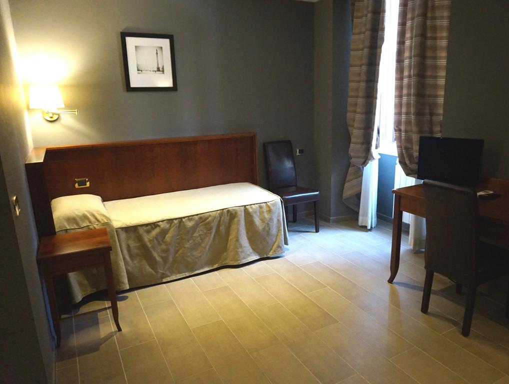 Quadruple Room,800207667:JPEG