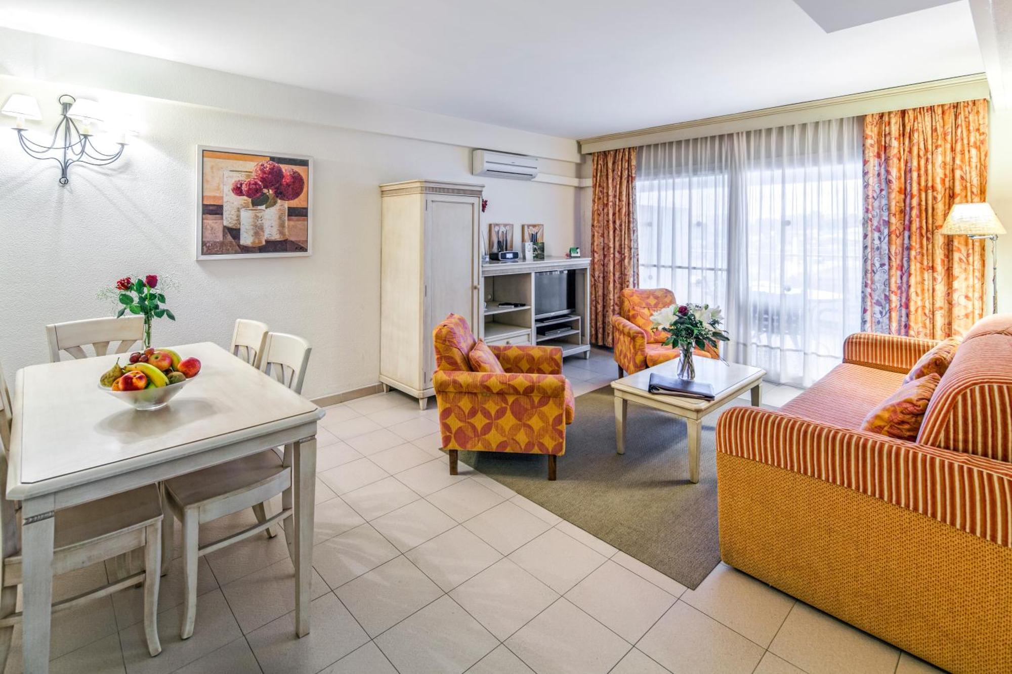 Apartamento de 2 dormitorios
