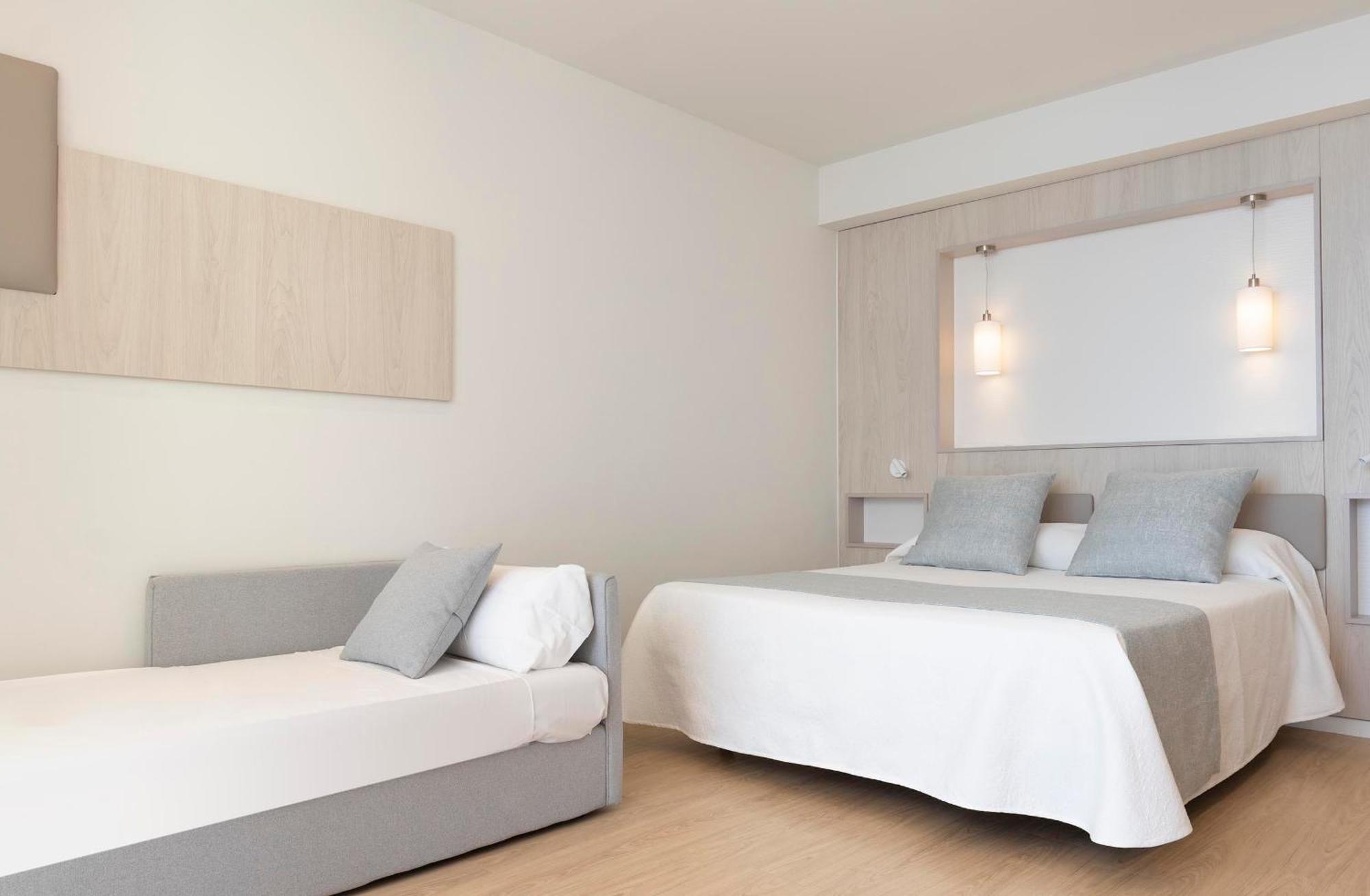 Premium Single Room Sea View