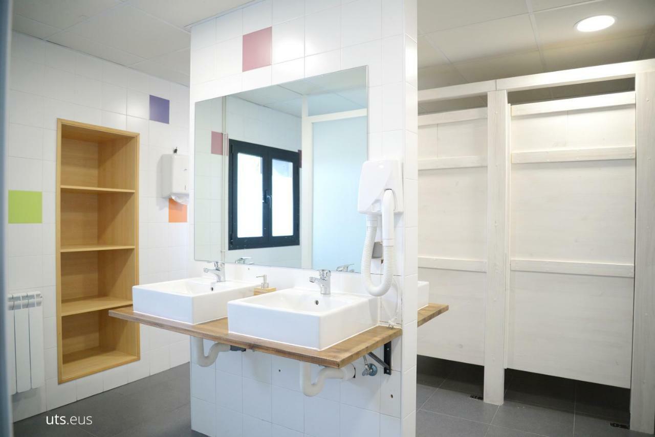 Habitación Familiar con baño compartido