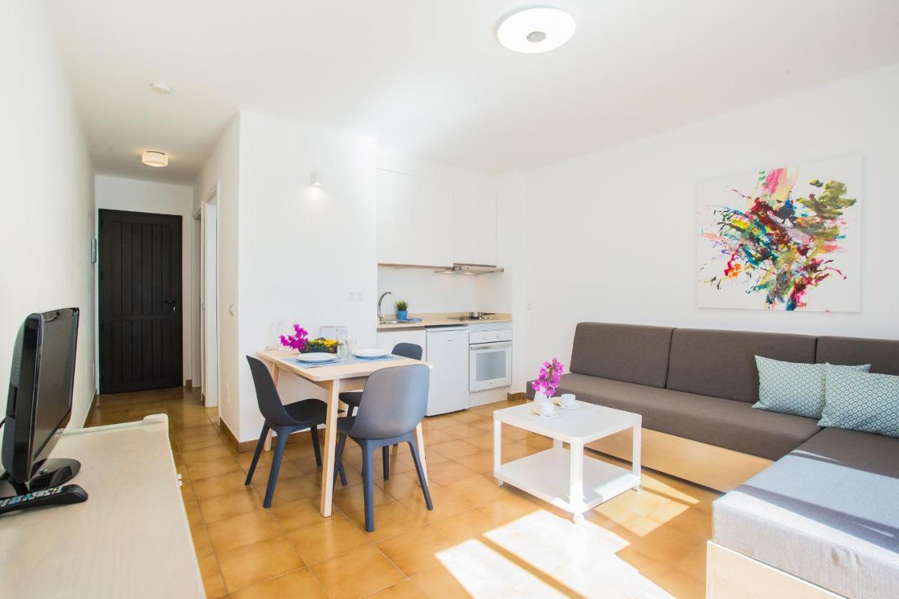 Apartment mit Poolblick