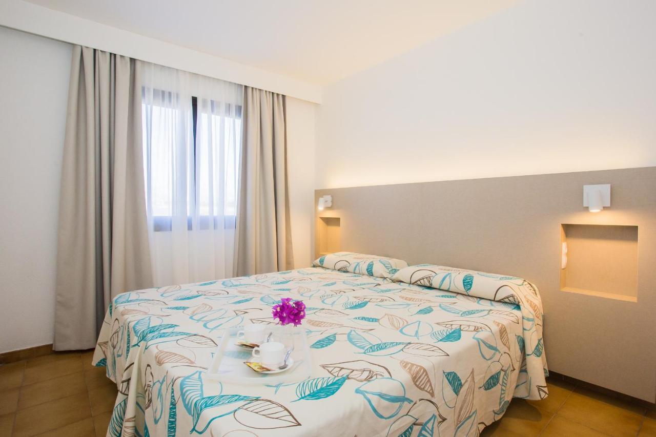 Apartment mit Poolblick