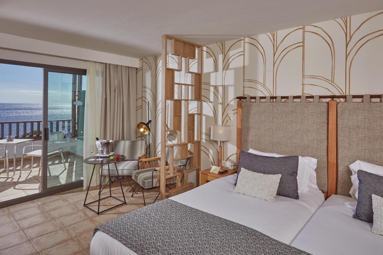 Apartament typu Junior Suite Preferred Club z widokiem na ocean