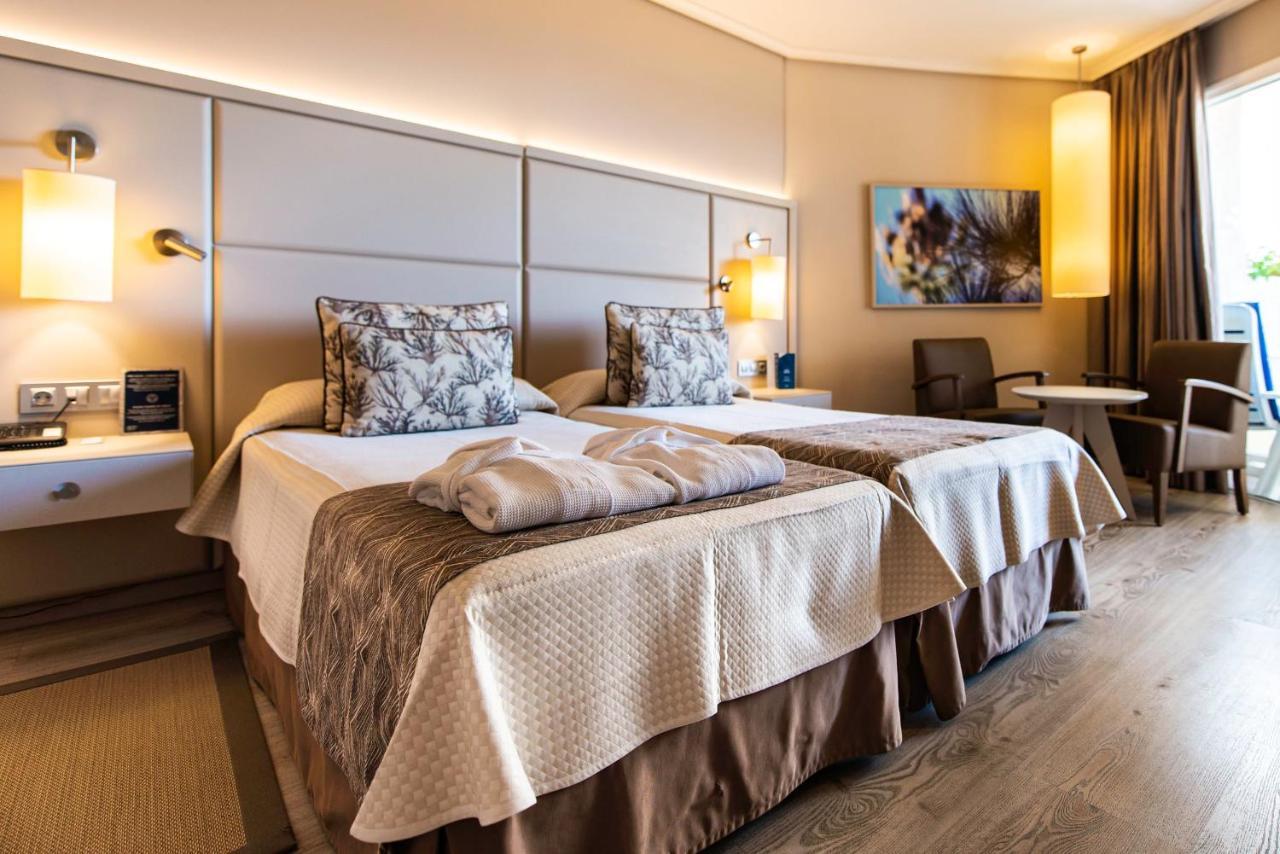 Double Room Lateral Sea View