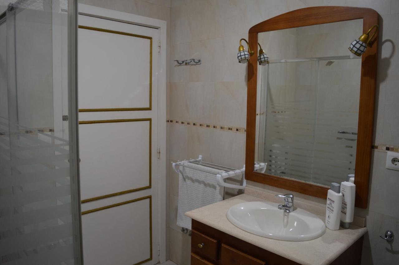 Habitación Doble Económica con baño compartido