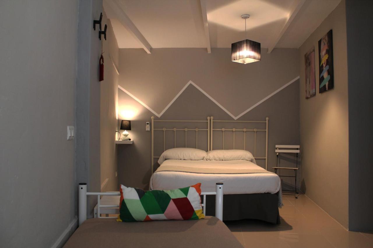 Basic Triple Room