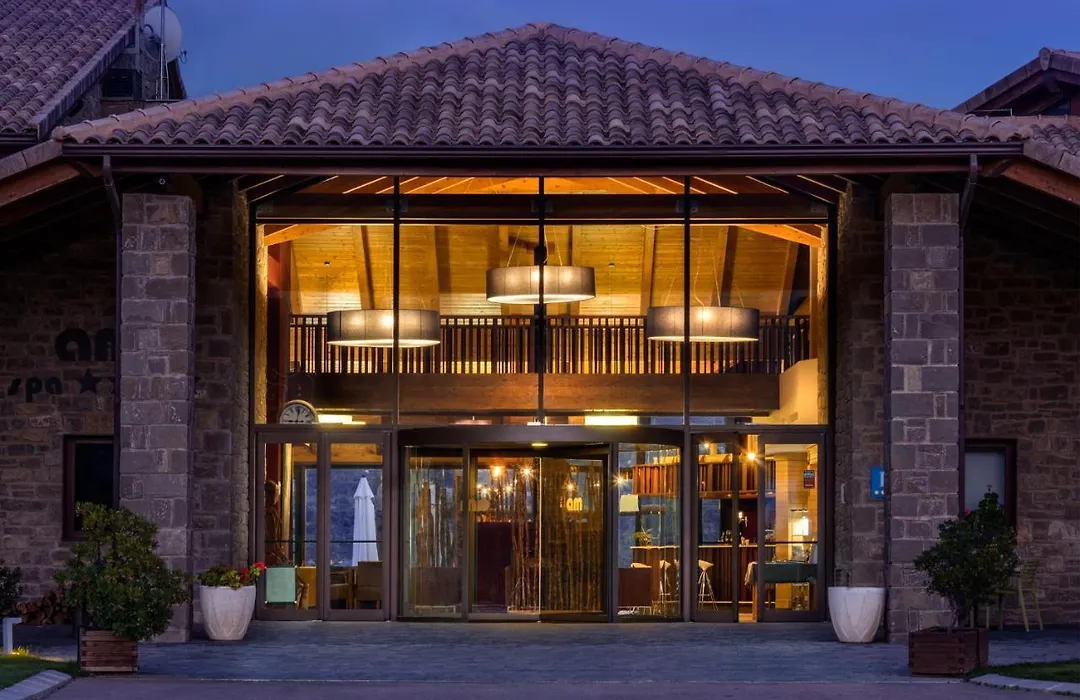 Hotel Spa Aguas de los Mallos-1