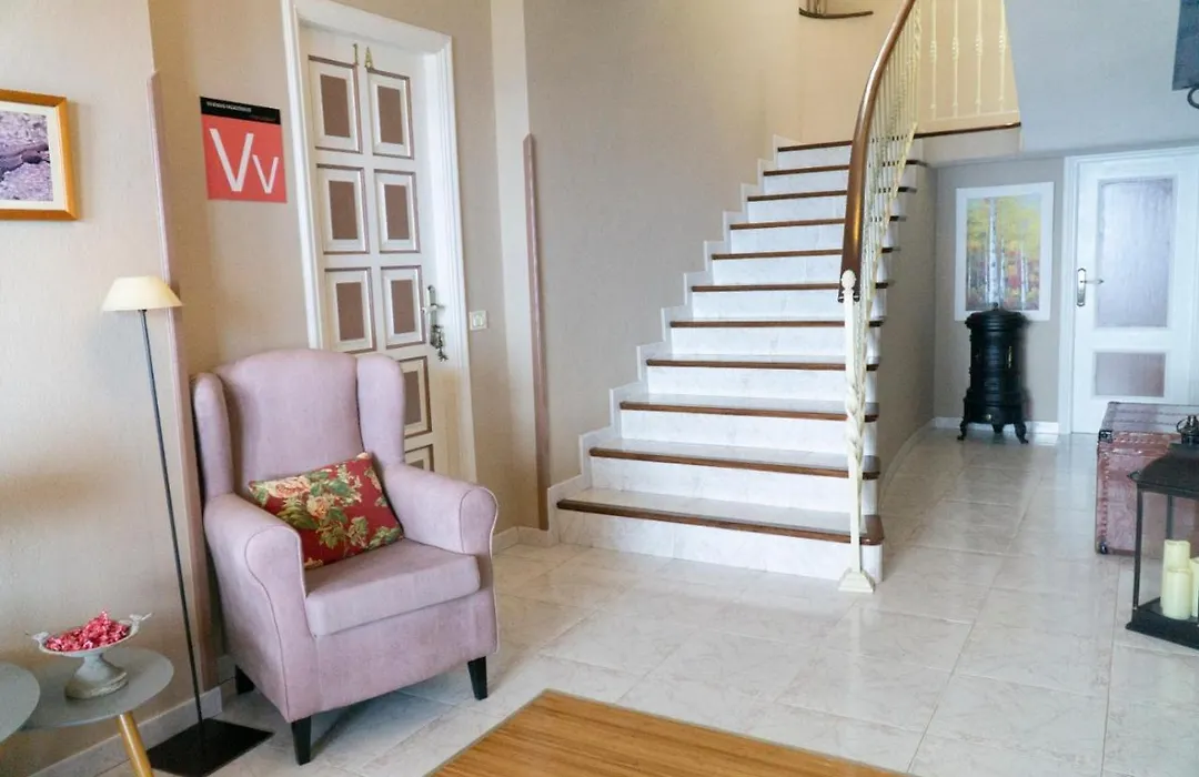 La Rivera Apartments-1