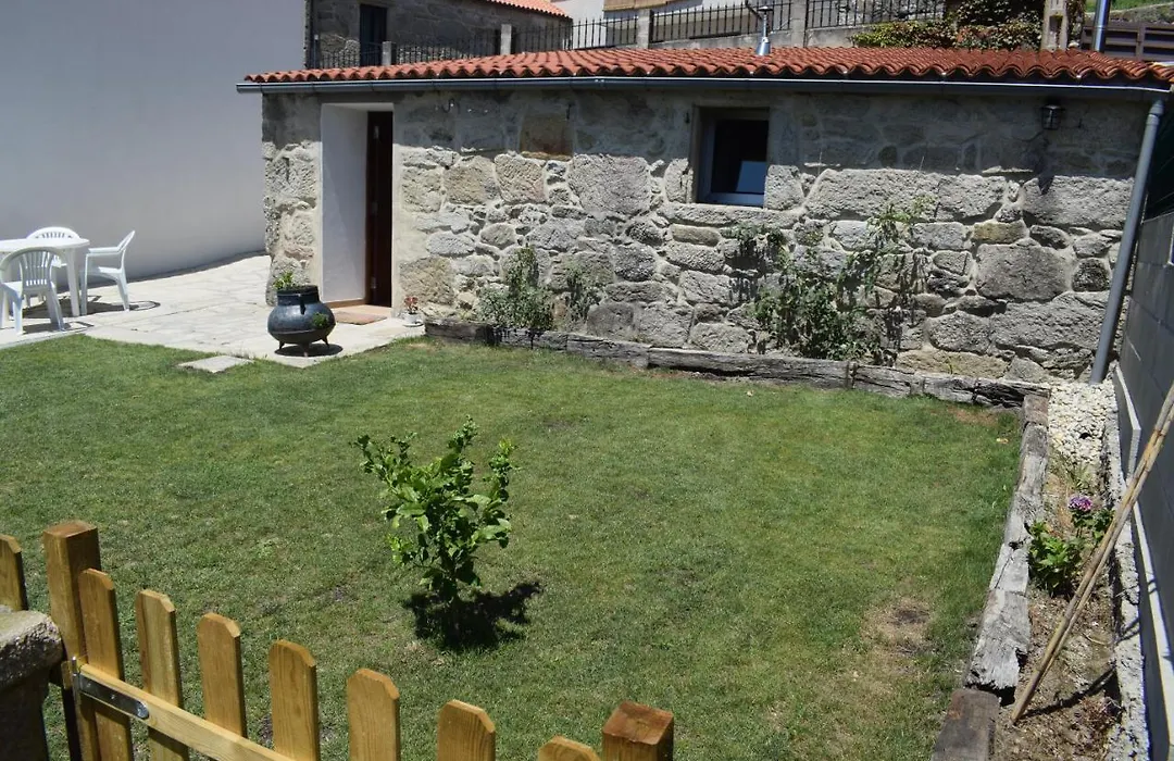 Pedra da Lan - una casita de piedra-1