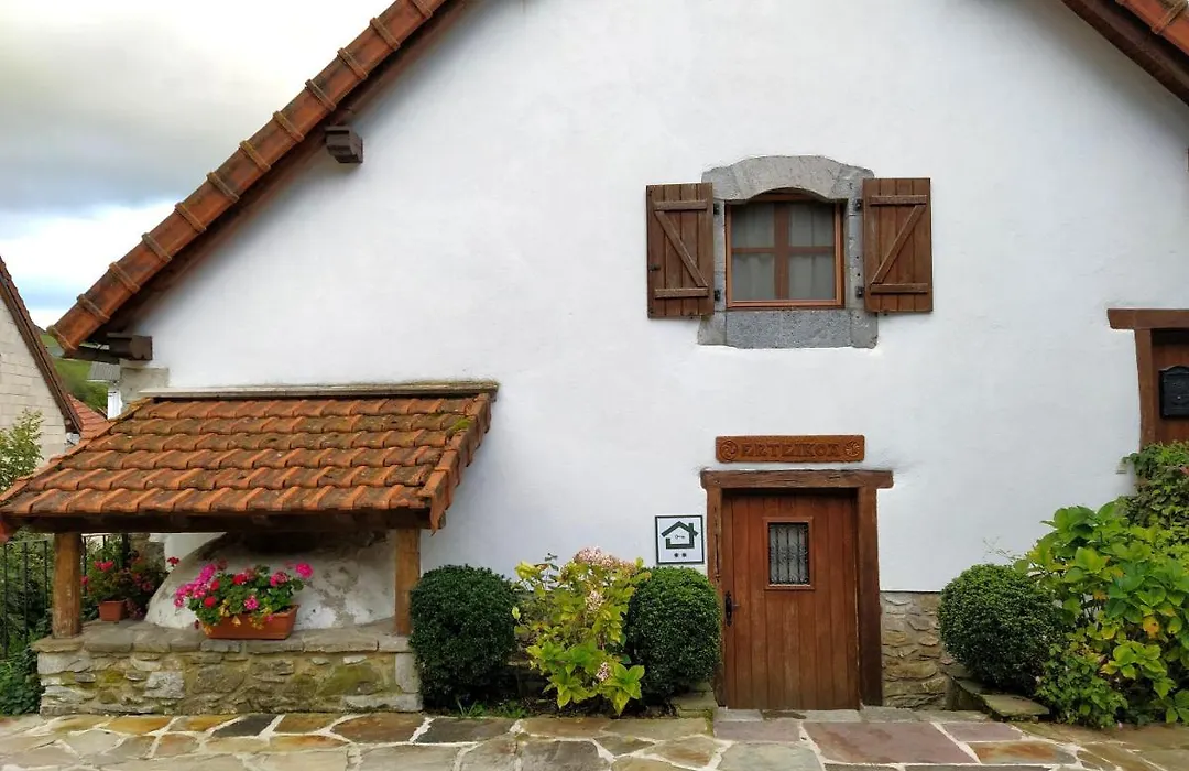 Casa Rural ERTEIKOA - Selva de Irati-1