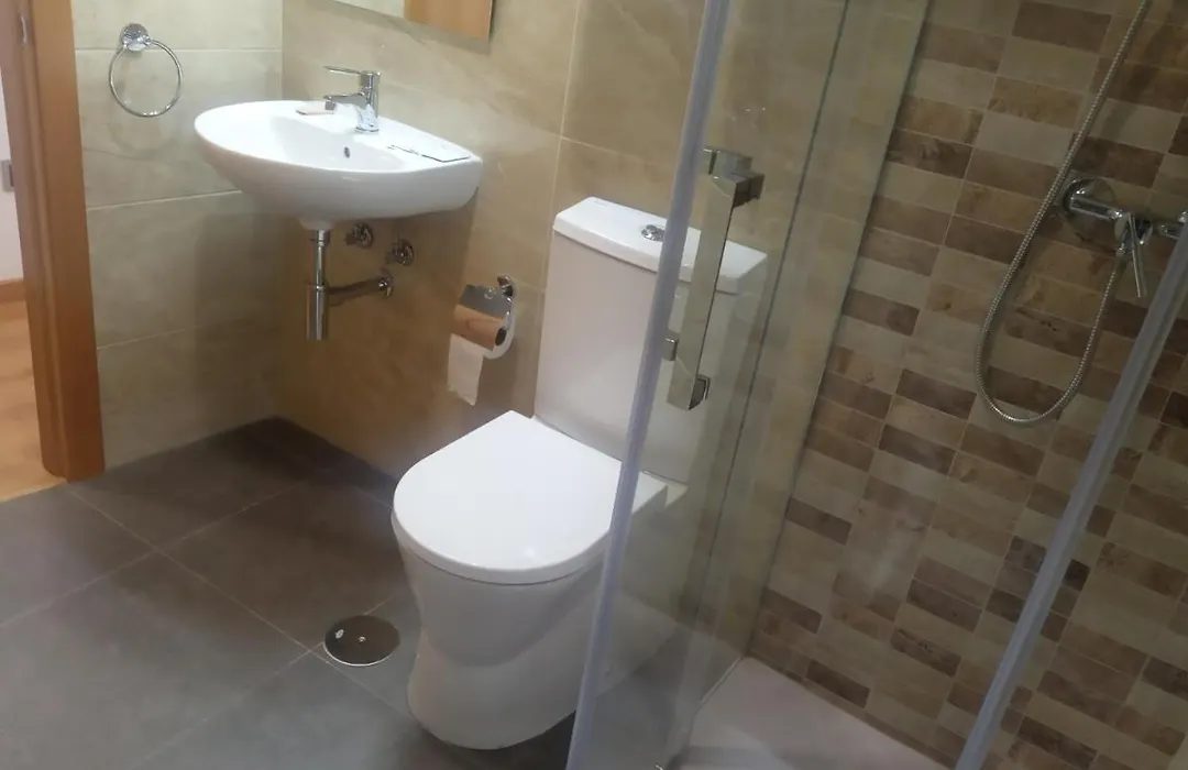 Hostal Outarelo-1