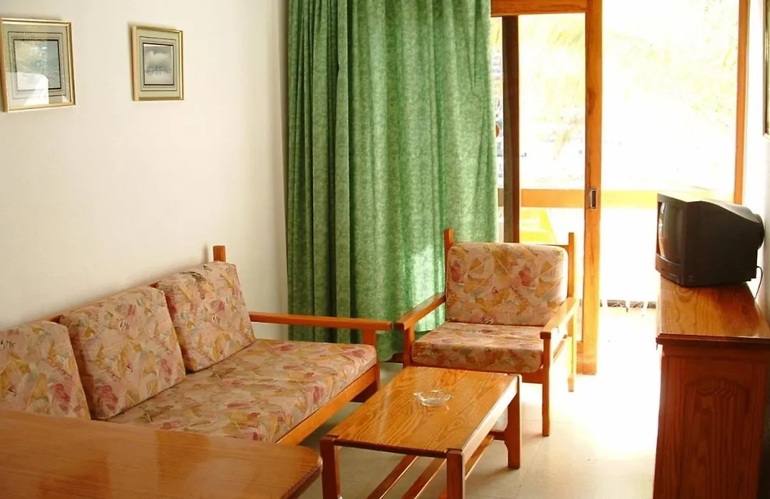 Apartamentos Solana-1