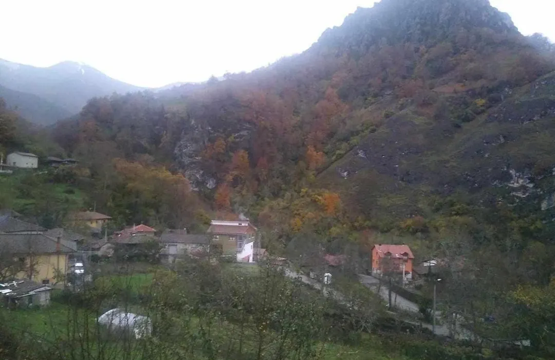 Apartamentos Valdecarzana Senda del Oso-1