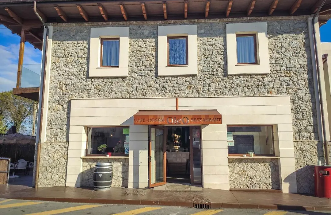 Hostal Óleo Auto Check-in-1