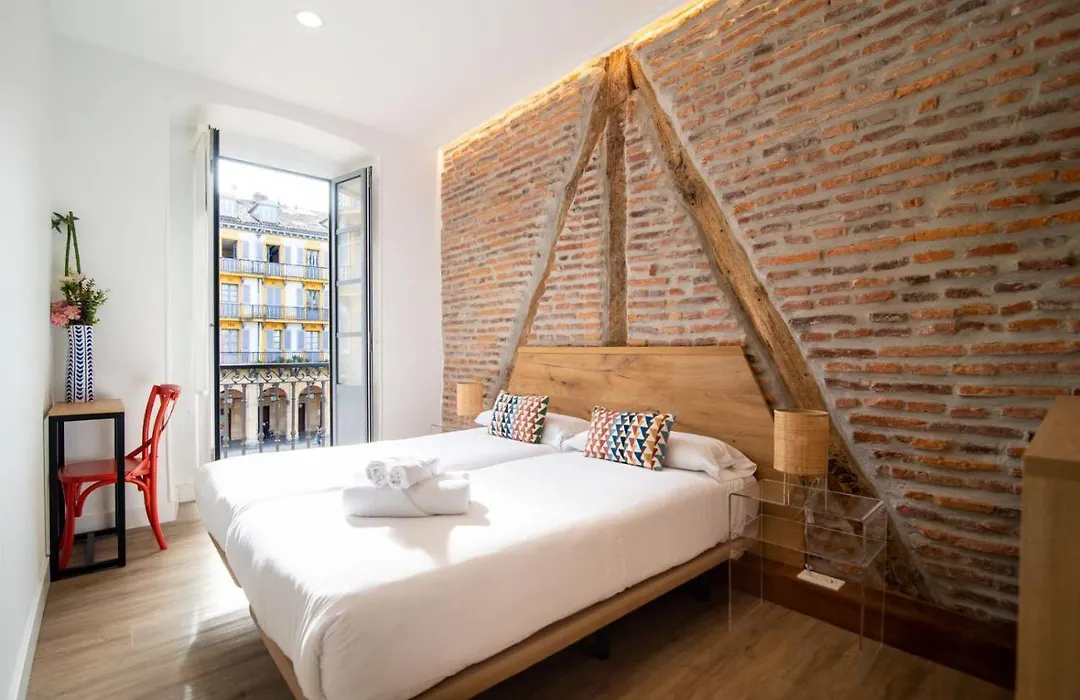 Central Roomss-1