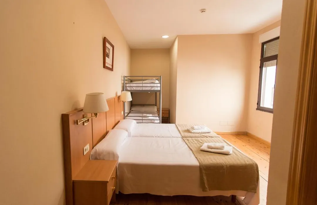 Hostal Pico Agujas-1