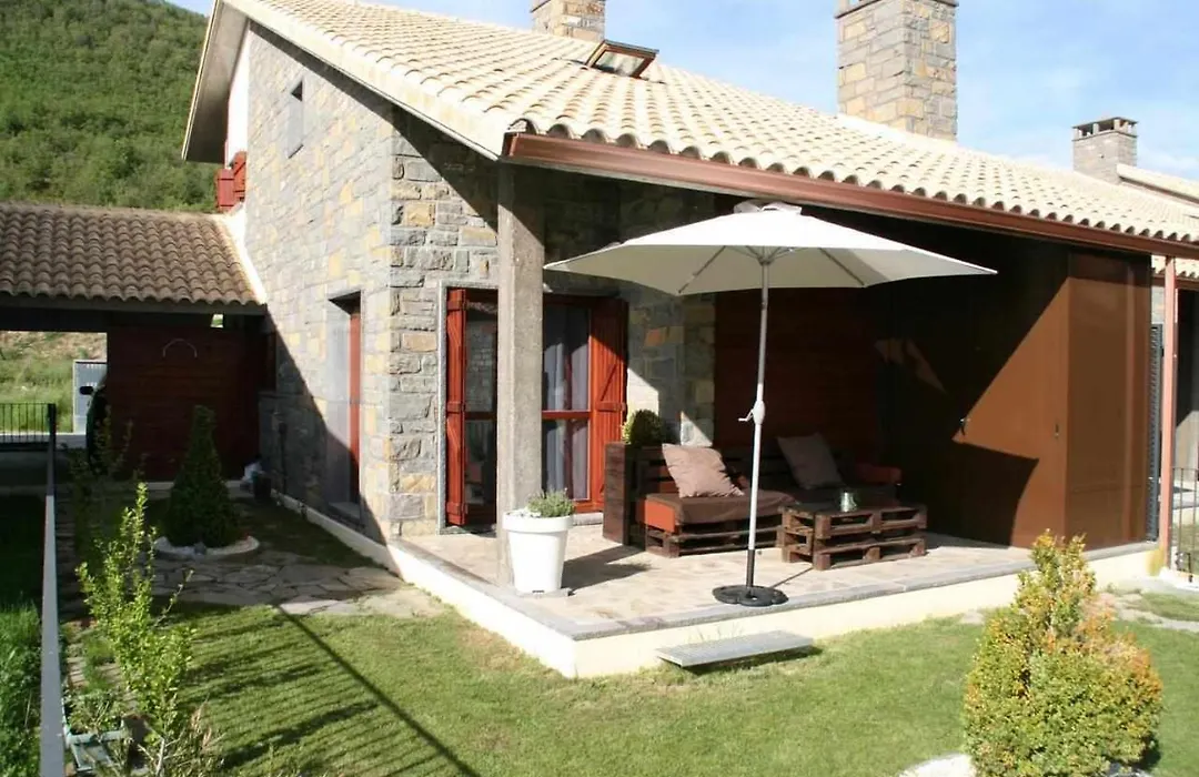 Casa Biescas Ski EVcharger Formigal 30min BBQ-1