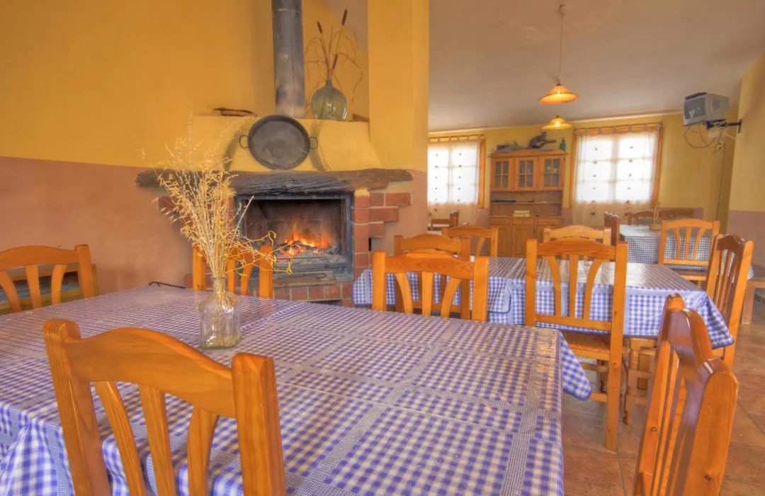 Albergue Barranc De La Serra-1