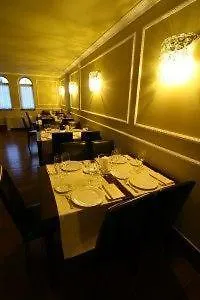 Hotel Restaurante Puente Romano-1