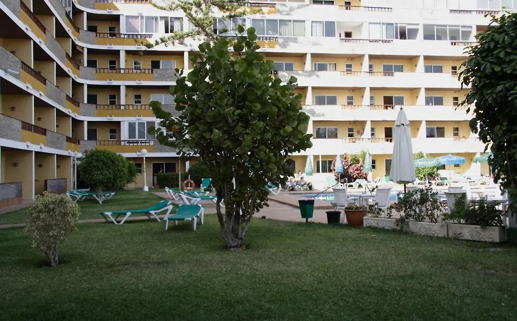 Apartamentos Los Tilos-1